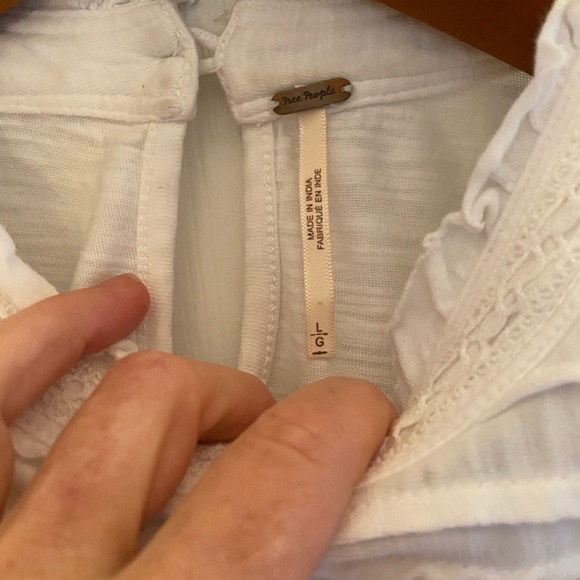 Free people white ruffle top size large - Picture 3 of 3